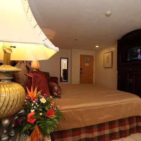 Seminole Plaza Hotel 马那瓜湖 外观 照片