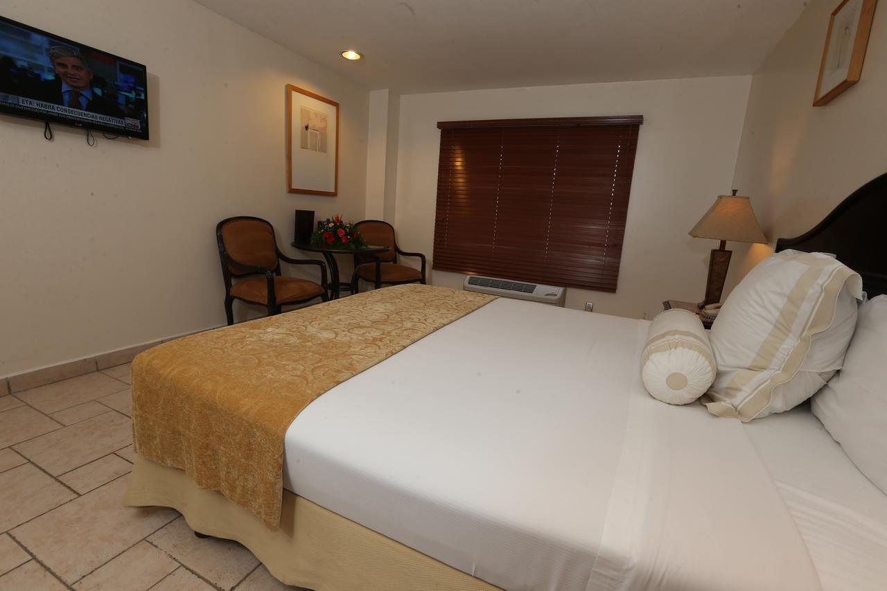 Seminole Plaza Hotel 马那瓜湖 外观 照片