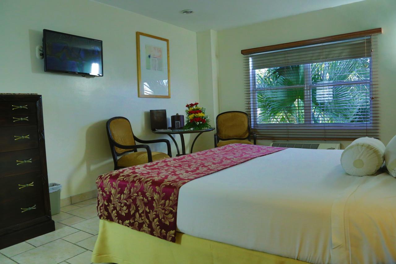 Seminole Plaza Hotel 马那瓜湖 外观 照片