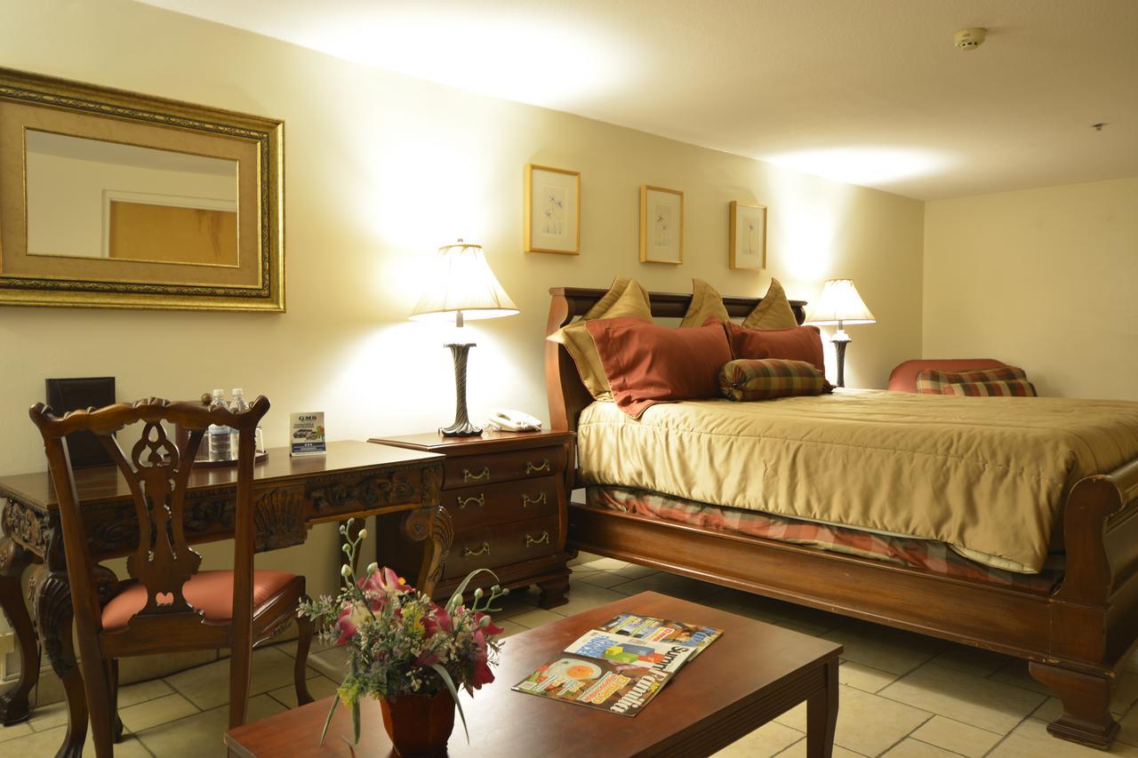 Seminole Plaza Hotel 马那瓜湖 外观 照片